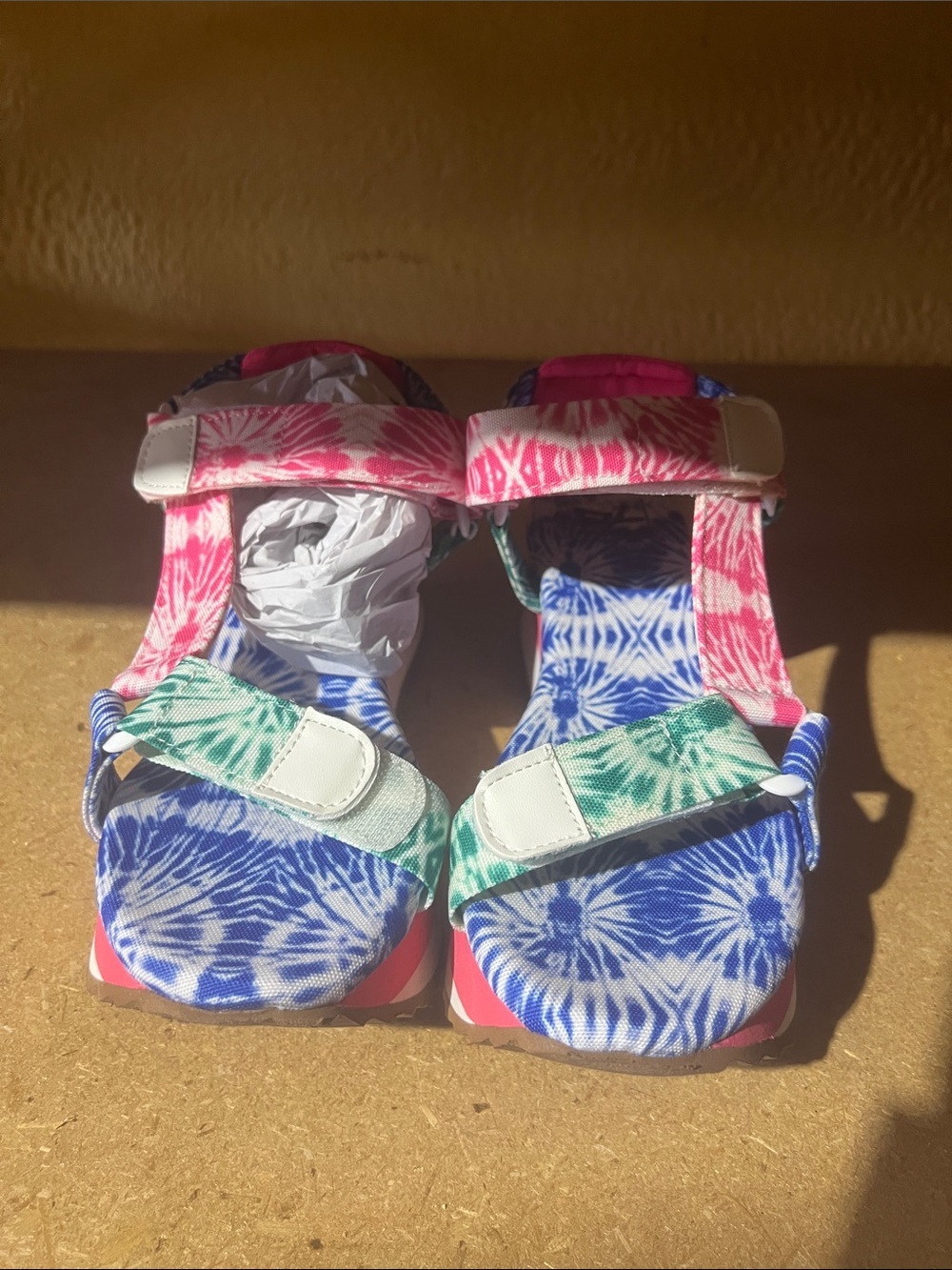 Women’s Size 7 Colorful Tie-Dye Platform Sandals - Picture 3 of 8